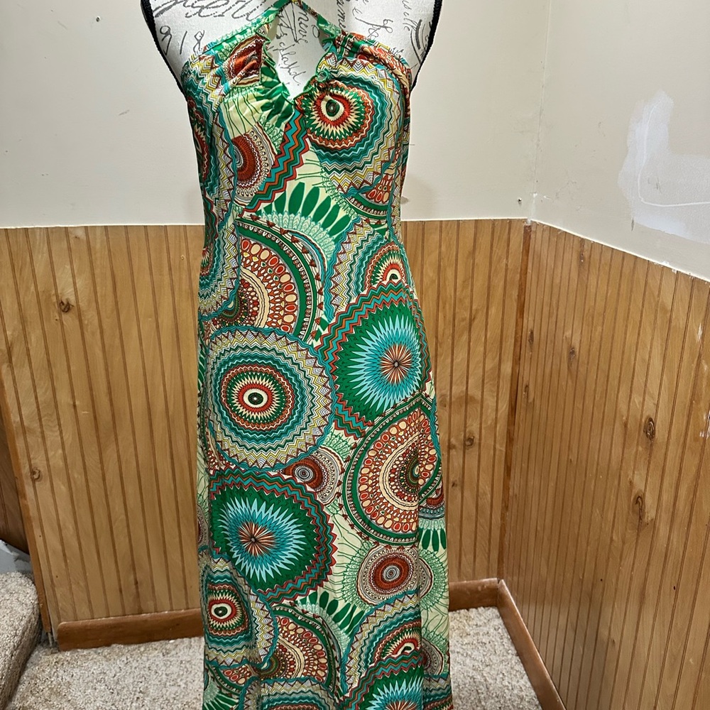 SHEIN Green Patterned Maxi Dress